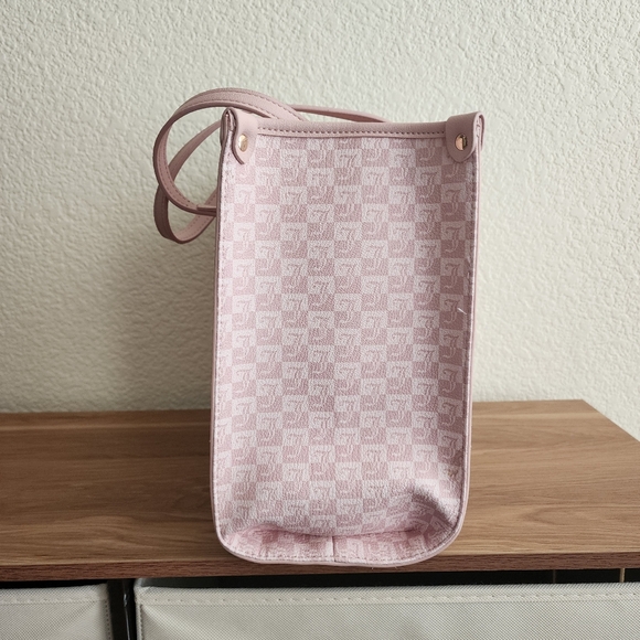 Juicy Couture Pink Tote - Picture 2 of 12